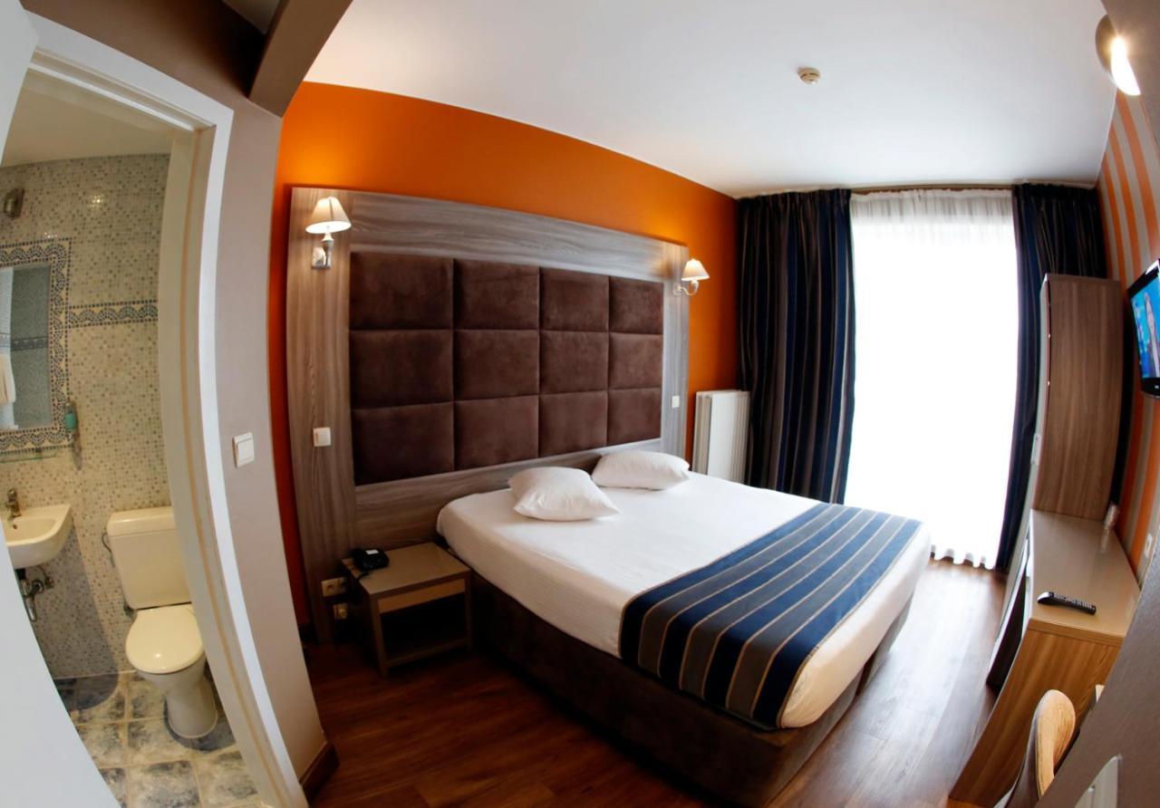 Hotel Midi-Zuid Saint-Gilles Exteriér fotografie