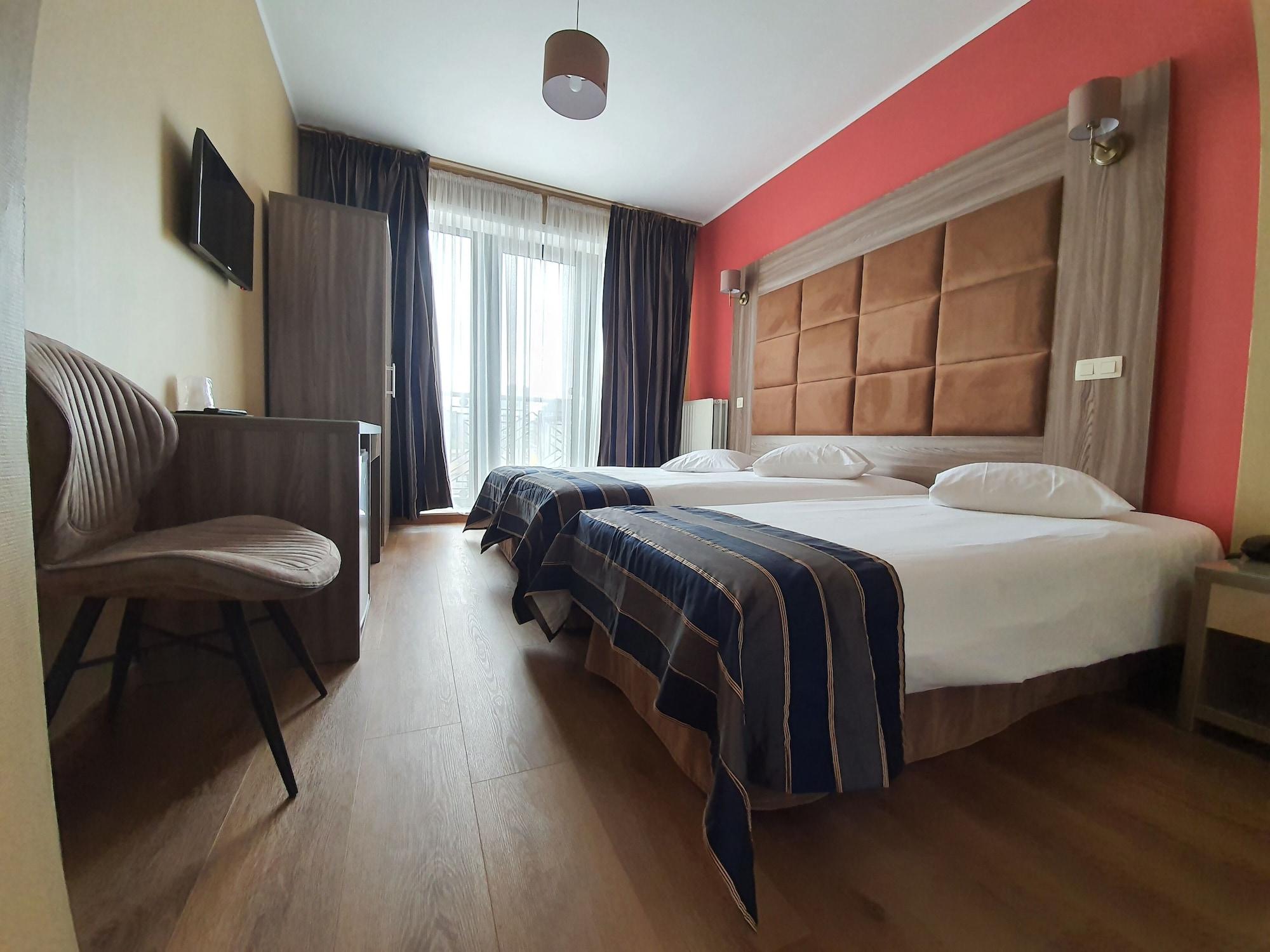 Hotel Midi-Zuid Saint-Gilles Exteriér fotografie