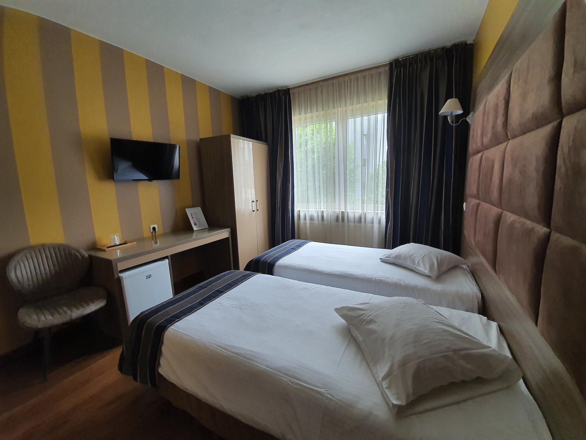 Hotel Midi-Zuid Saint-Gilles Exteriér fotografie