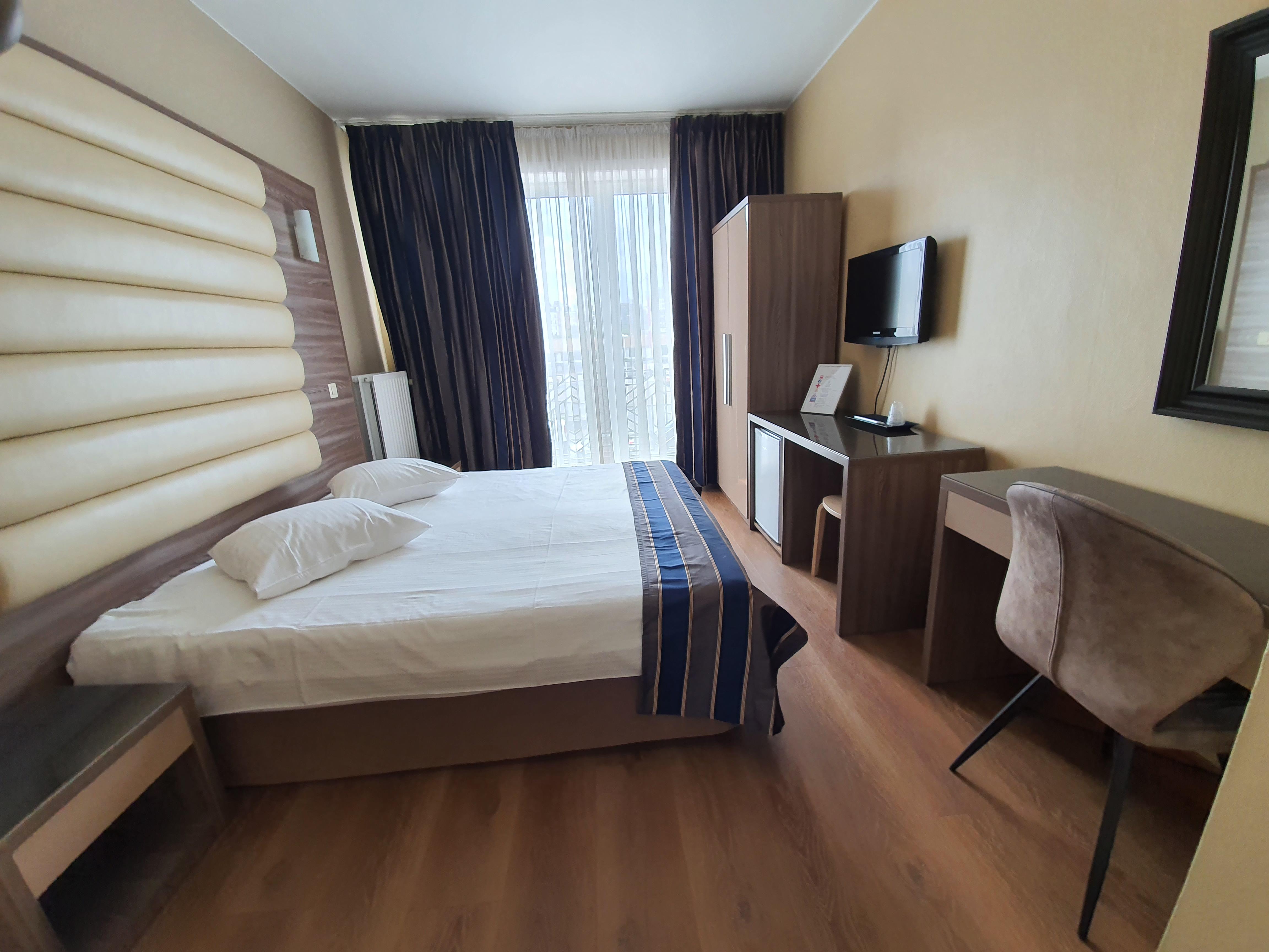 Hotel Midi-Zuid Saint-Gilles Exteriér fotografie