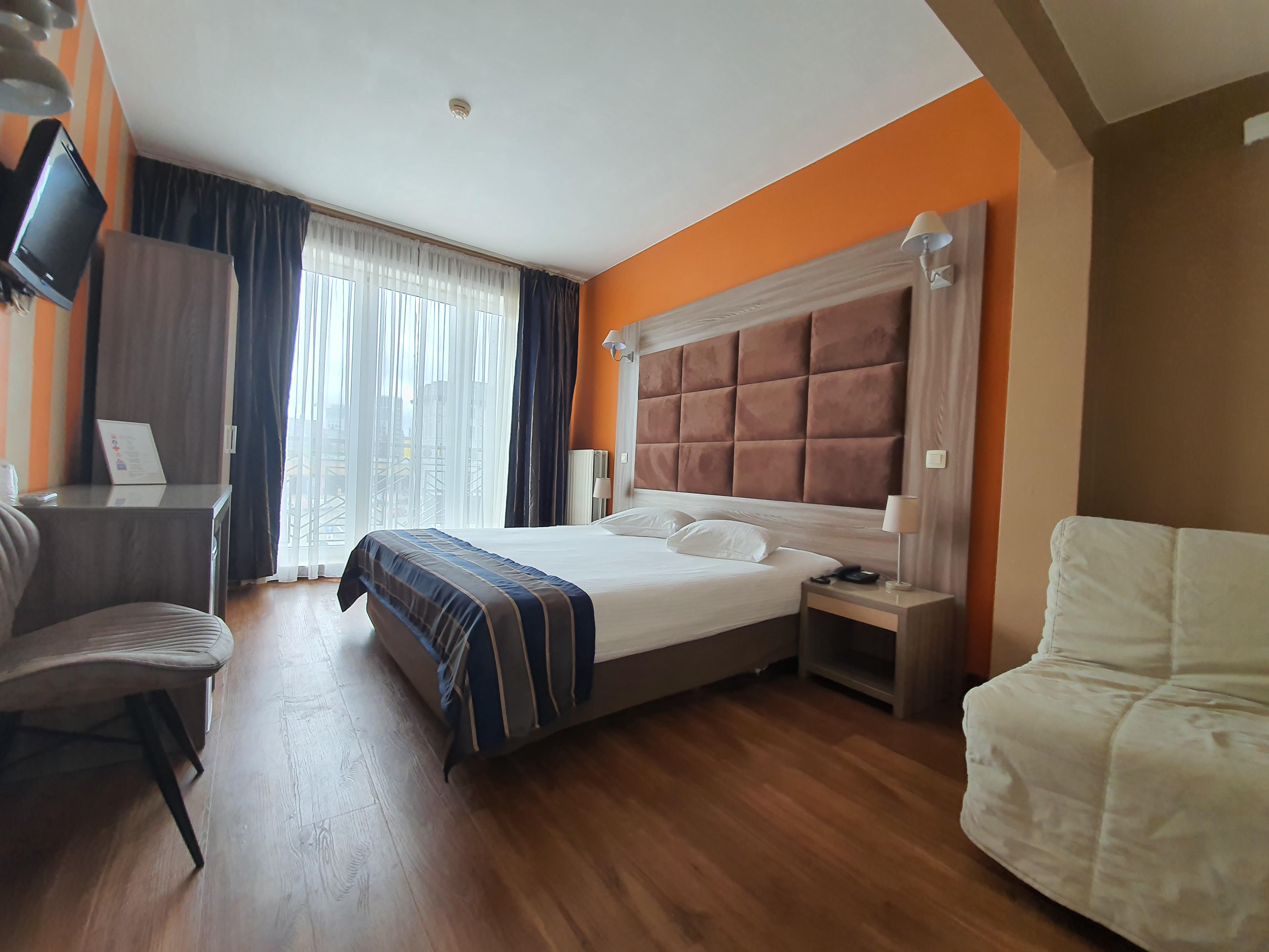 Hotel Midi-Zuid Saint-Gilles Exteriér fotografie