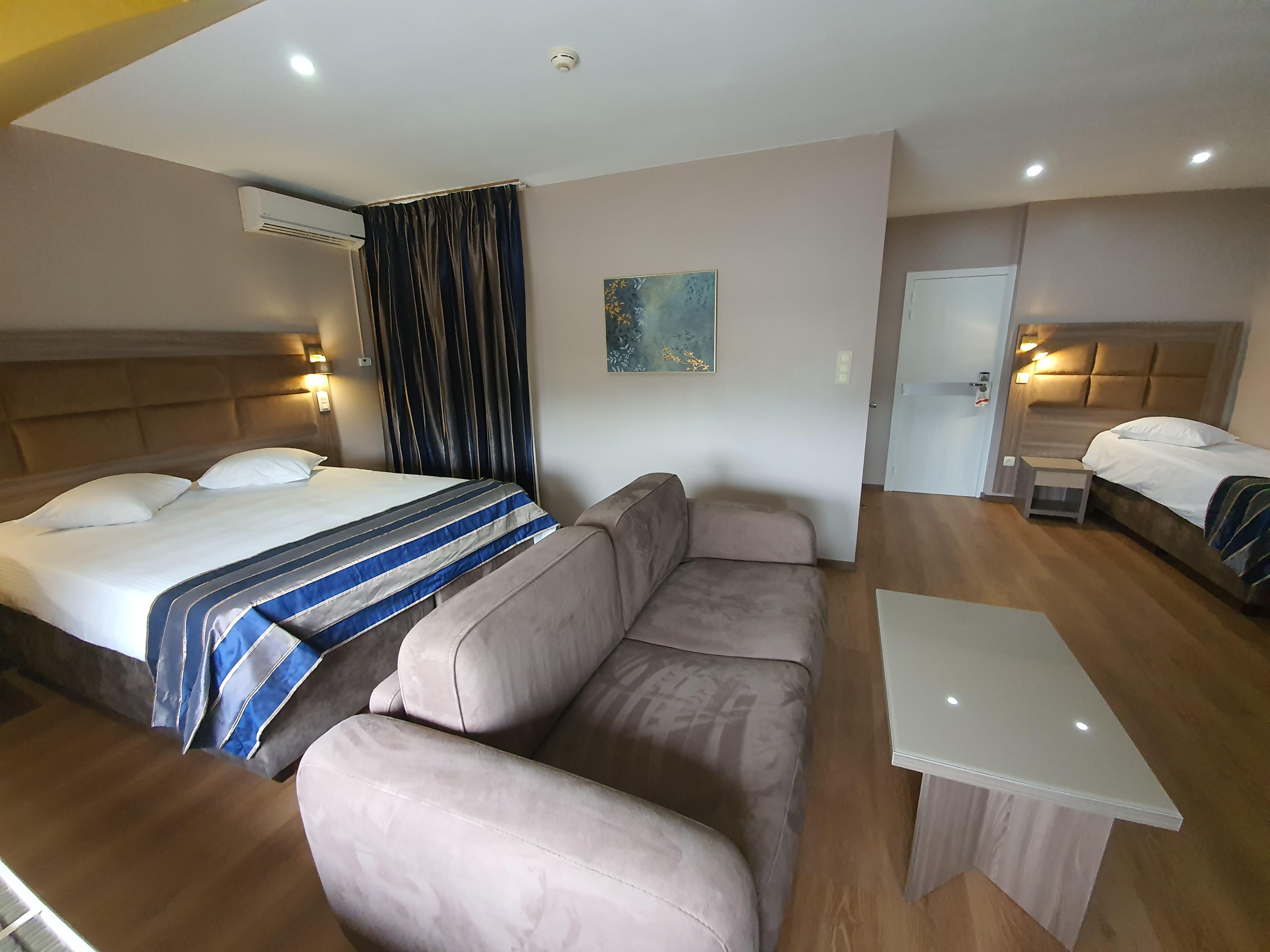 Hotel Midi-Zuid Saint-Gilles Exteriér fotografie