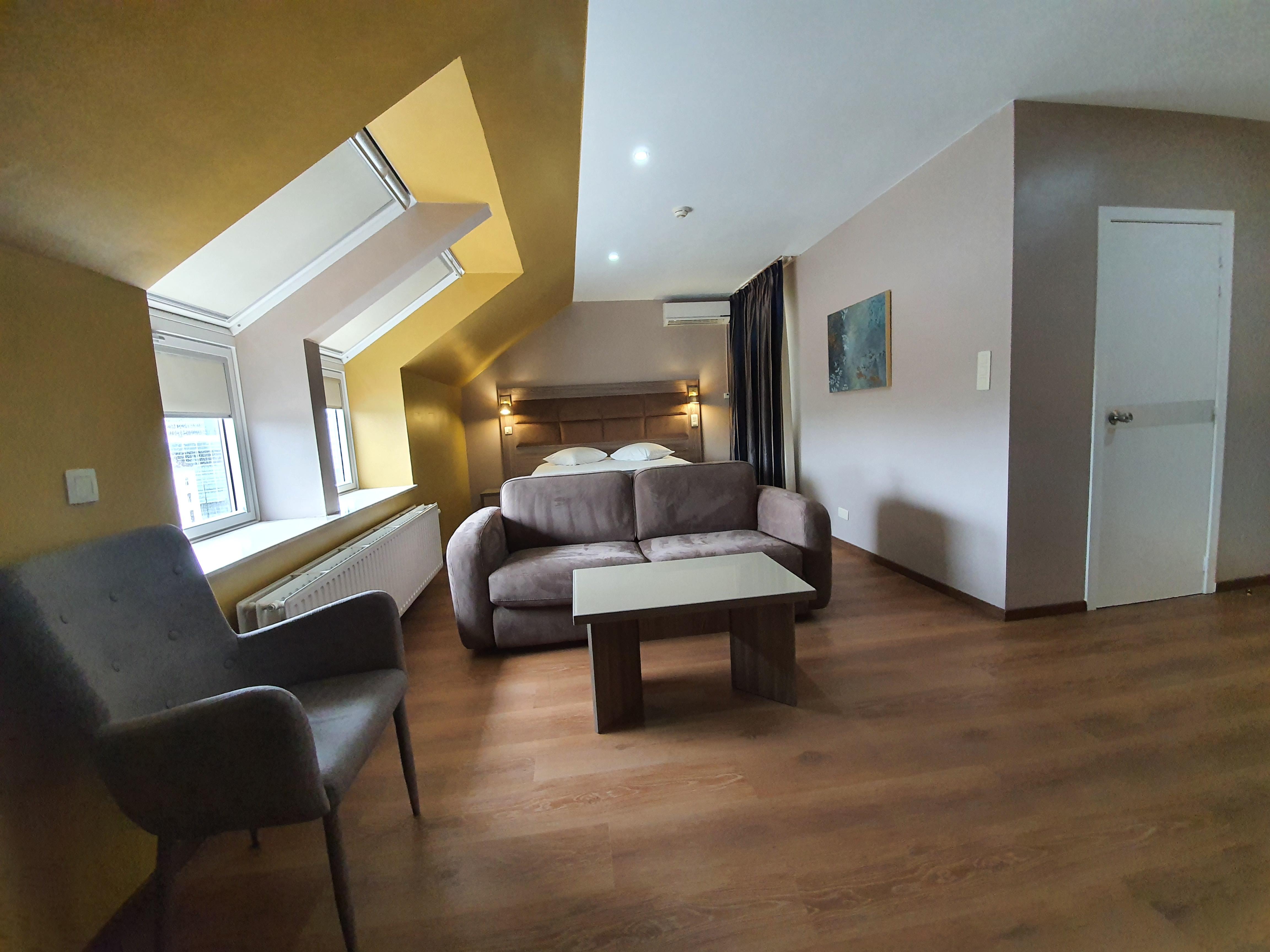 Hotel Midi-Zuid Saint-Gilles Exteriér fotografie