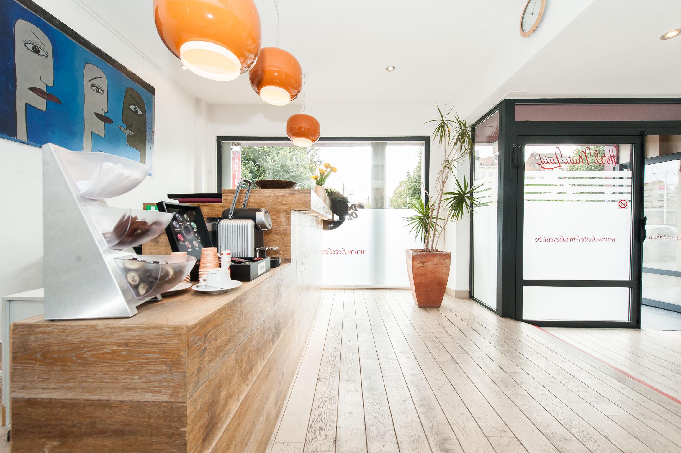 Hotel Midi-Zuid Saint-Gilles Exteriér fotografie