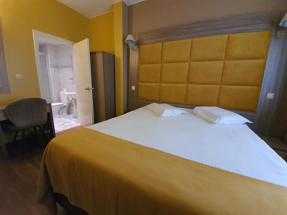 Hotel Midi-Zuid Saint-Gilles Exteriér fotografie