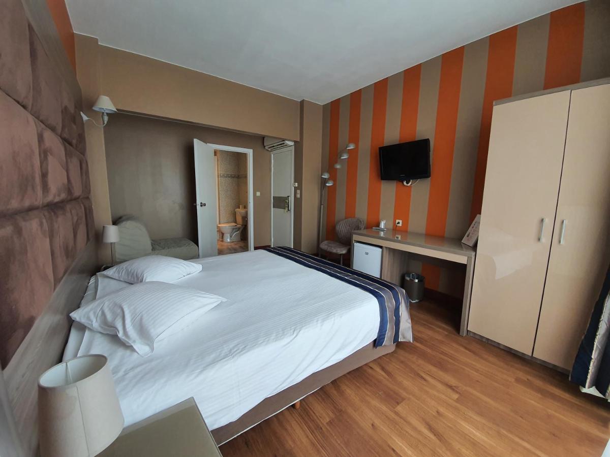 Hotel Midi-Zuid Saint-Gilles Exteriér fotografie